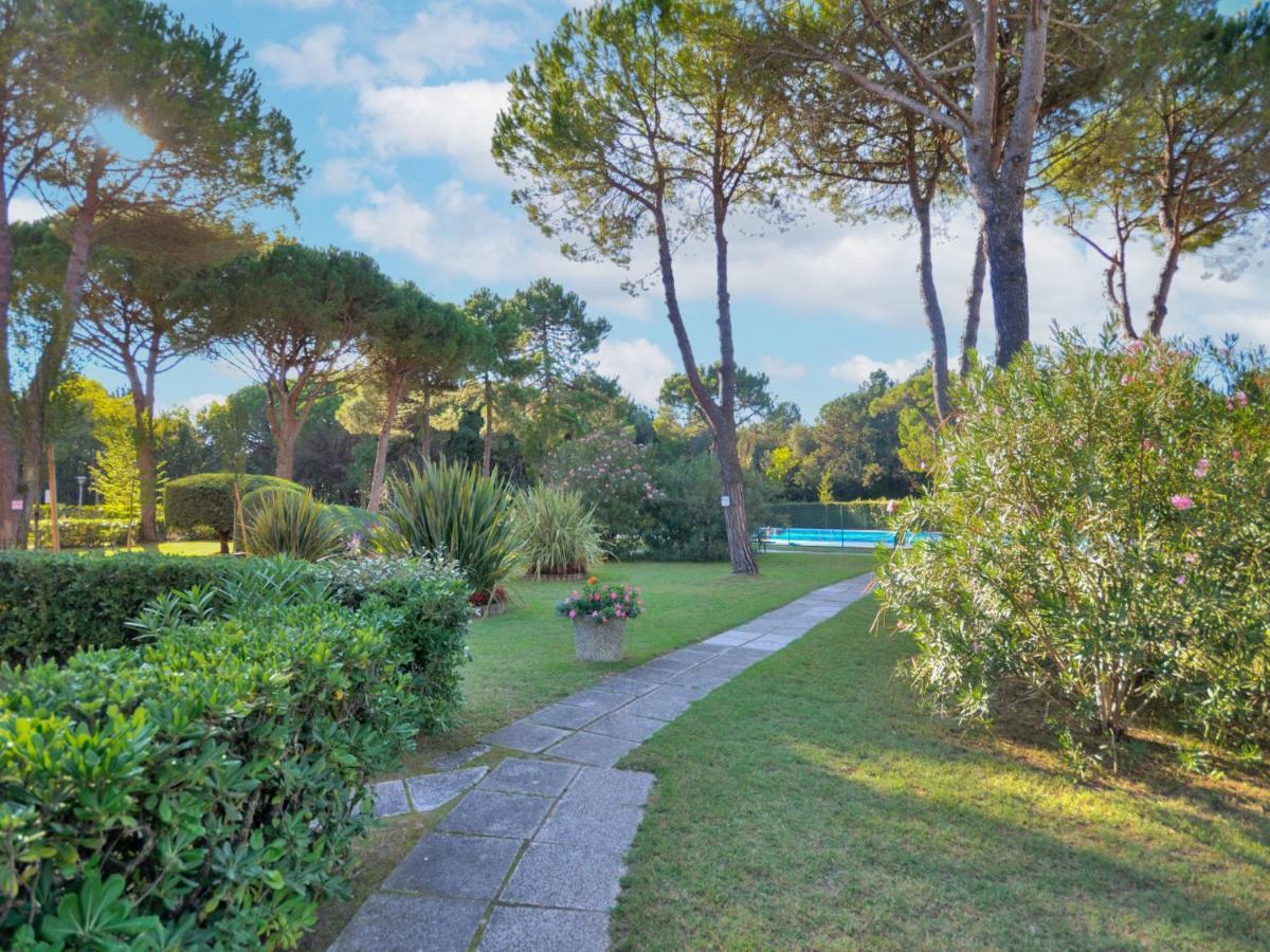 Apartment Villaggio White Star By Interhome Bibione Bagian luar foto