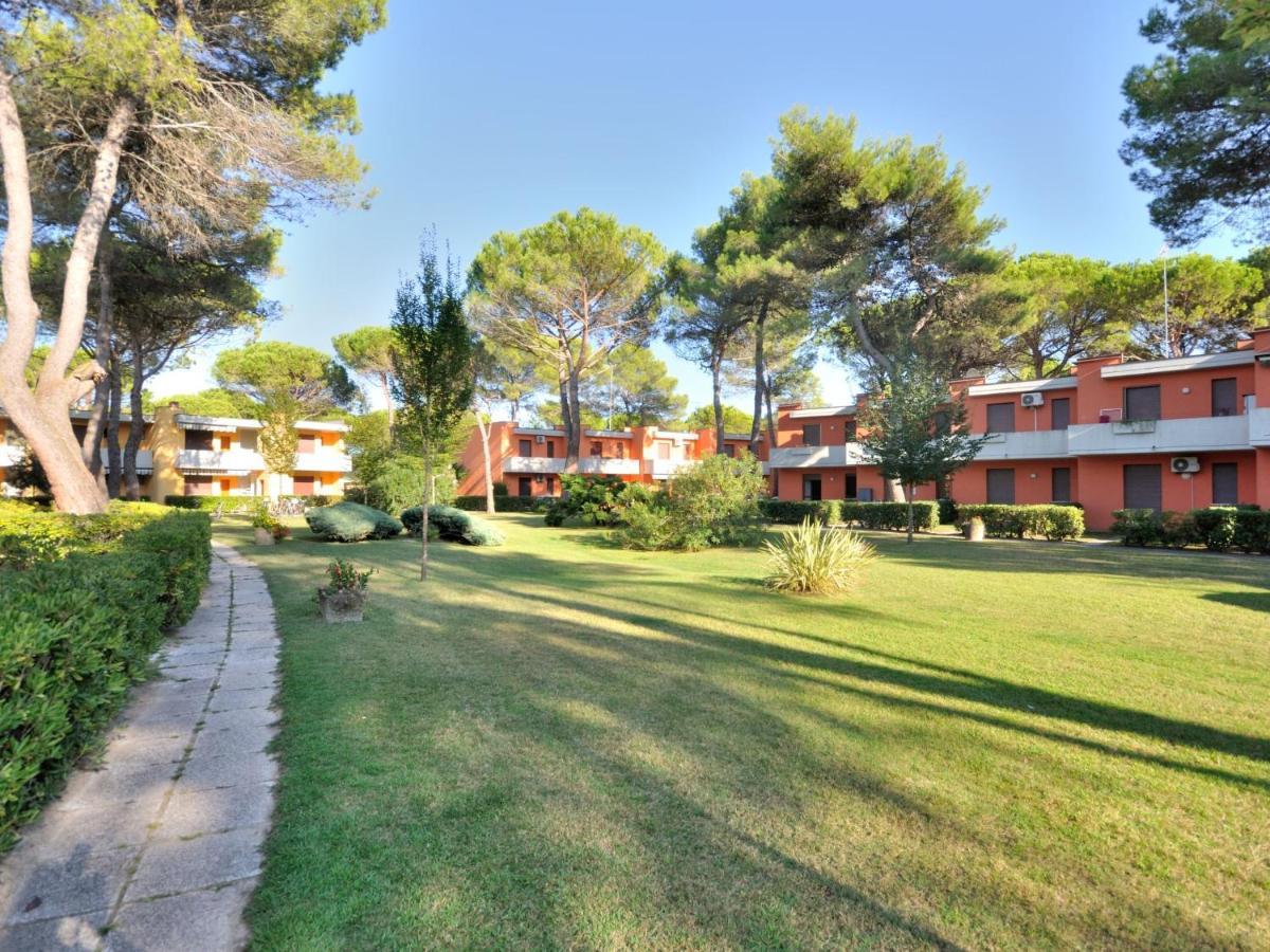 Apartment Villaggio White Star By Interhome Bibione Bagian luar foto