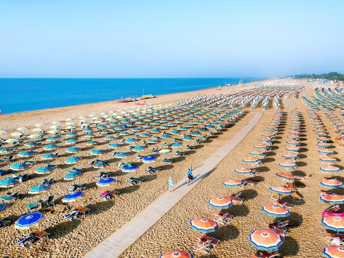Apartment Villaggio White Star By Interhome Bibione Bagian luar foto